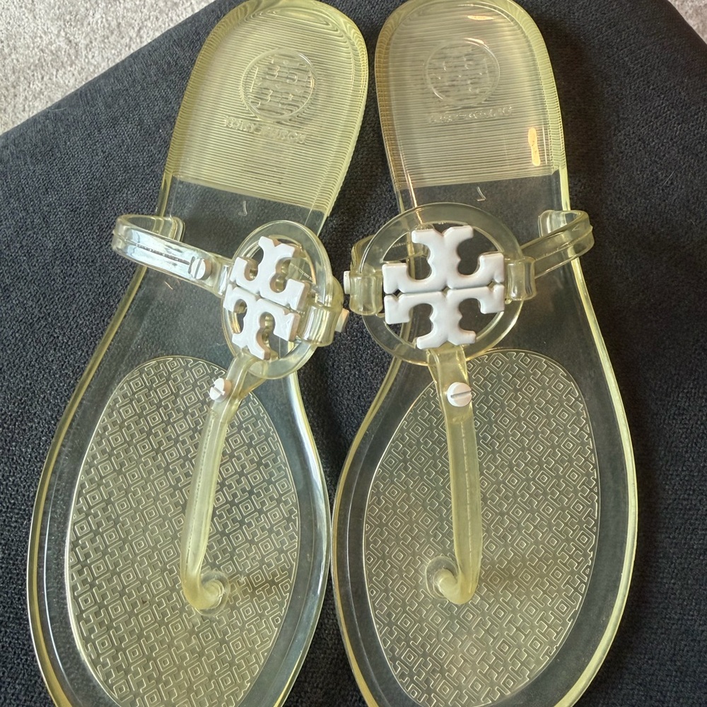 Tory Burch Clear Yellow Jelly Logo Thong Sandals with White Logo